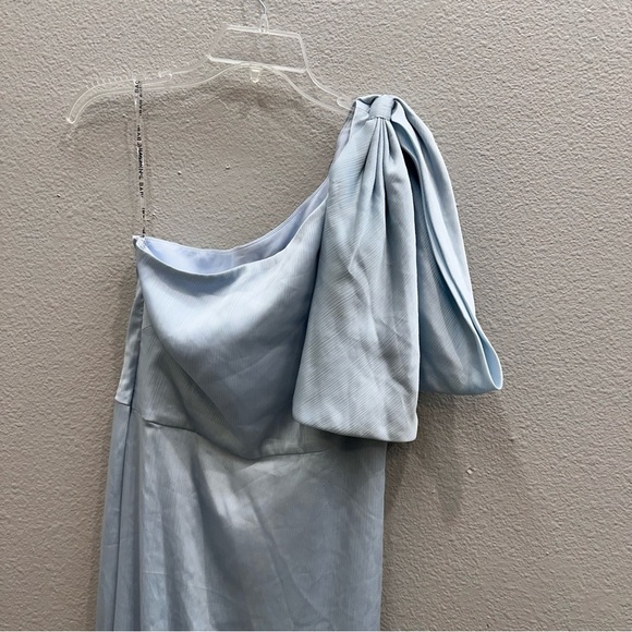 Sachin & Babi Chelsea Dress Size 6 Ice Blue One Shoulder Bow Gown Formal - Picture 8 of 8
